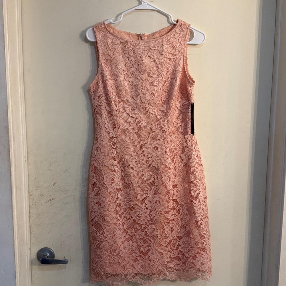 NWOT Elegant Pink Lace Sleeveless Dress